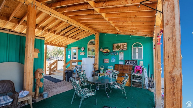 33432 W 8000 S, Duchesne, UT 84021 - dining area featuring vaulted ceiling