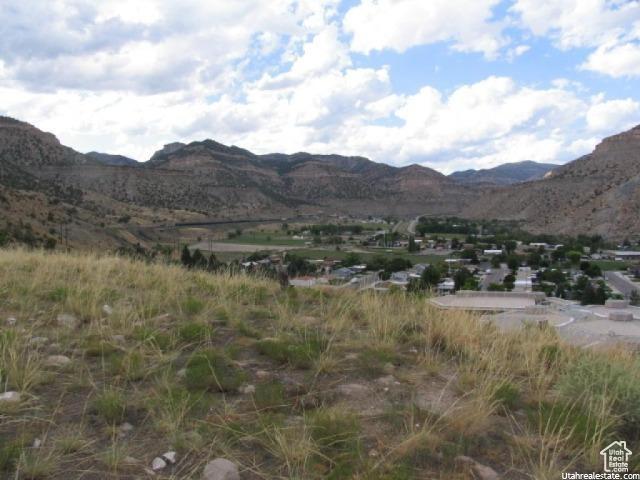 700 N Spring Canyon Dr, Helper, UT 84526
