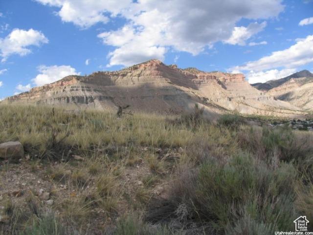 700 N Spring Canyon Dr, Helper, UT 84526