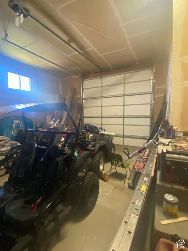 2317 N Hillside Dr, Wellington, UT 84542 - view of garage