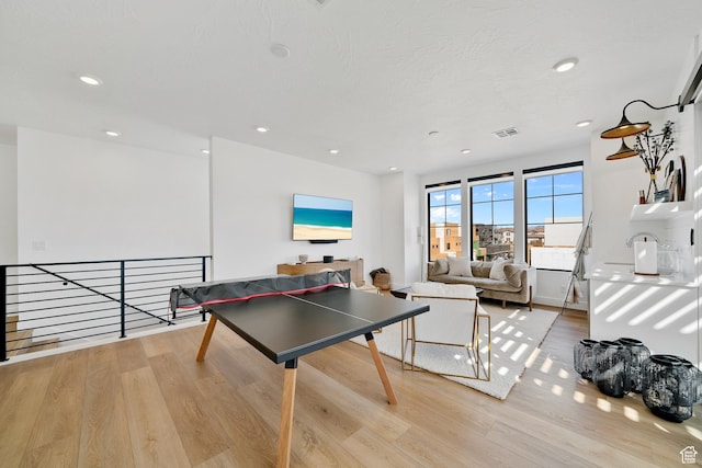 5466 S Persian Ln, St George, UT 84790 - rec room featuring light wood-type flooring