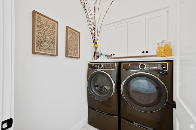 5466 S Persian Ln, St George, UT 84790 - laundry area featuring cabinets and independent washer and dryer