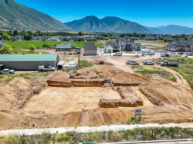 view of mountain feature with a residential view