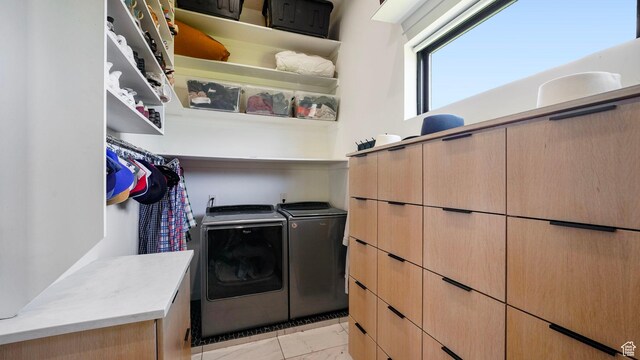 1245 E Draper Ln, Wallsburg, UT 84082 - laundry area featuring separate washer and dryer and light tile patterned flooring