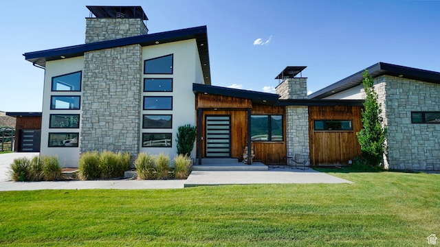 1245 E Draper Ln, Wallsburg, UT 84082 - rear view of house featuring a lawn