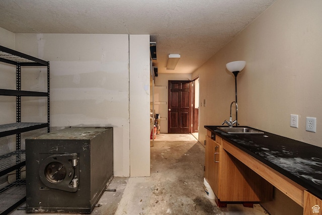 1387 E 260 N, Logan, UT 84321 - kitchen featuring a textured ceiling and sink