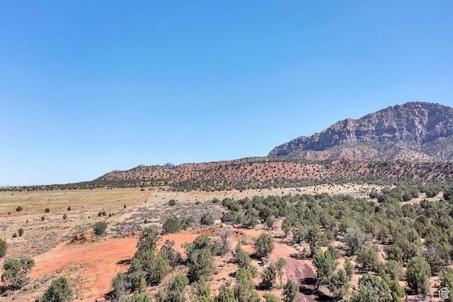1536 S Cliff Dr, Apple Valley, UT 84737 - view of mountain feature