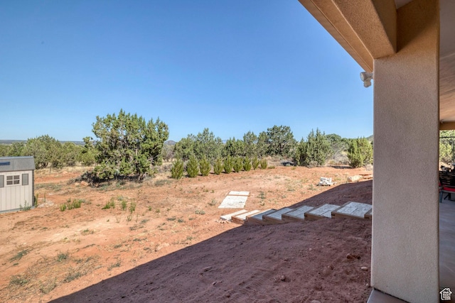 1536 S Cliff Dr, Apple Valley, UT 84737 - view of yard