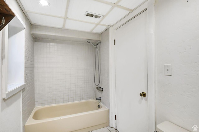 11996 S 3600 W, Riverton, UT 84065 - bathroom with shower / bathtub combination, a textured wall, toilet, and visible vents