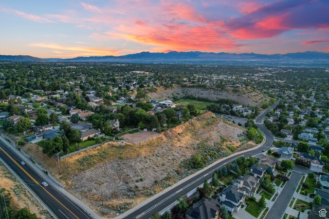 2938 E Hollow Mill Dr, Cottonwood Heights, UT 84121