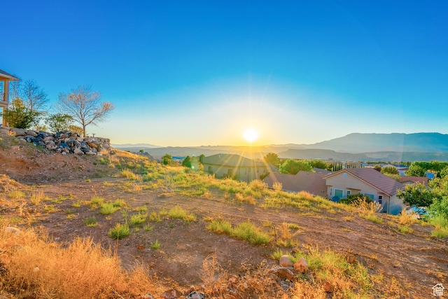 2523 W Spilsbury Ct, Hurricane, UT 84737 - view of mountain feature