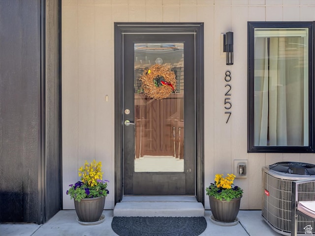 8257 N Sandalwood Ln, Park City, UT 84098 - property entrance with central AC