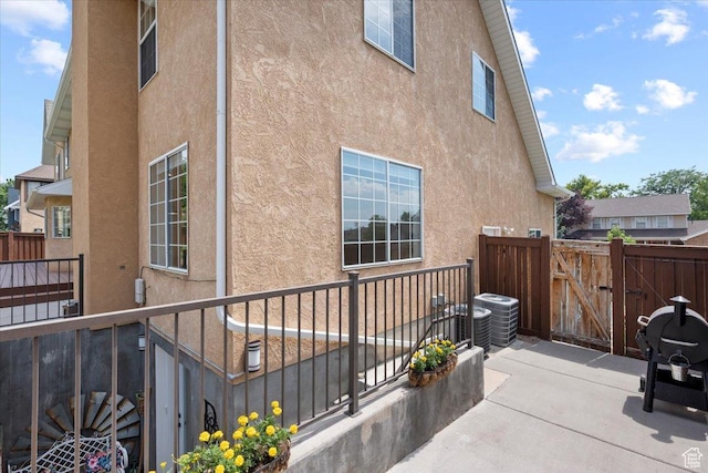 exterior space featuring a patio area