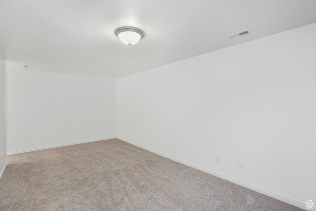 1662 E Ridgefield Rd, Spanish Fork, UT 84660 - unfurnished room featuring carpet flooring