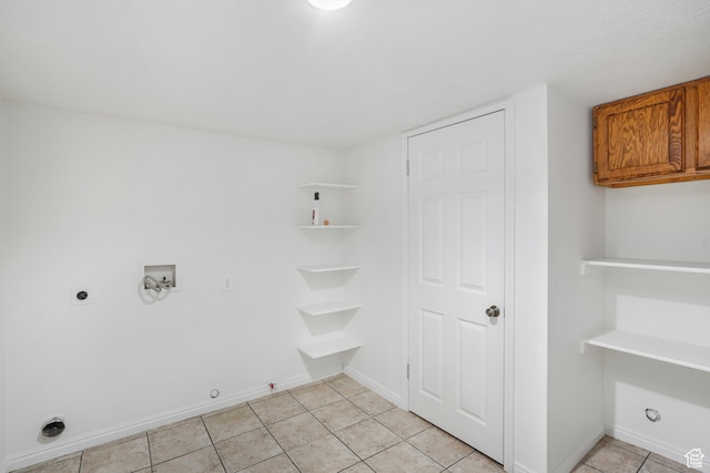 1662 E Ridgefield Rd, Spanish Fork, UT 84660 - clothes washing area with hookup for a gas dryer, light tile patterned floors, hookup for a washing machine, and hookup for an electric dryer