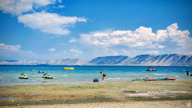 2176 S Bear Lake Blvd S Unit 452, Garden City, UT 84028 - property view of water featuring a view of the beach and a mountain view