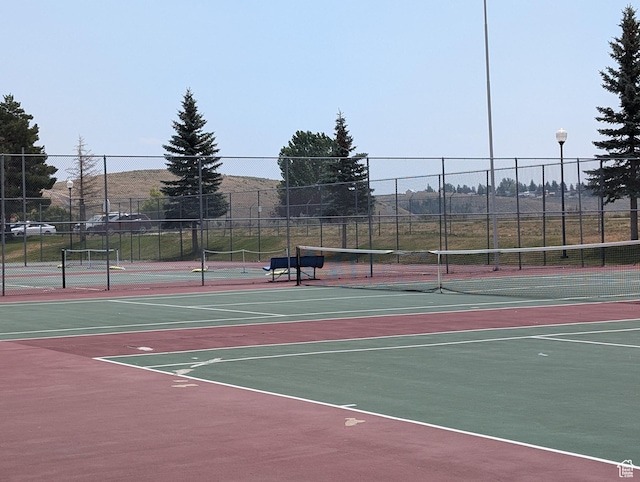 2176 S Bear Lake Blvd S Unit 452, Garden City, UT 84028 - view of sport court with community basketball court and fence