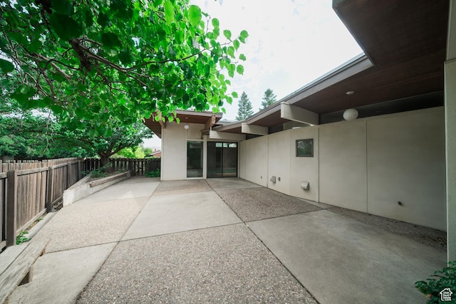 975 N 1600 E, Logan, UT 84321 - view of patio featuring fence