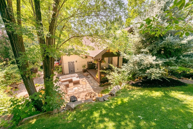 view of yard with a patio area