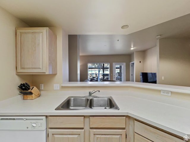 900 Bitner Rd Unit M12, Park City, UT 84098 - kitchen featuring light brown cabinetry, dishwasher, a sink, and light countertops