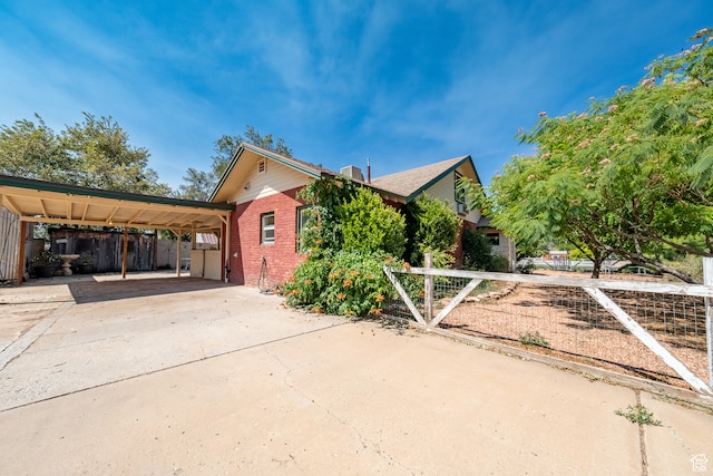 89 W 100 S, Kanab, UT 84741 - view of front of house featuring a carport