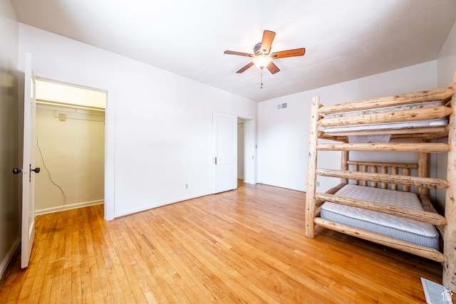 89 W 100 S, Kanab, UT 84741 - unfurnished bedroom with ceiling fan, light hardwood / wood-style floors, and a closet