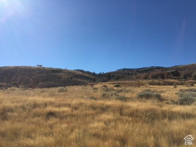 2930 N Elk Hollow Dr, Garden City, UT 84028