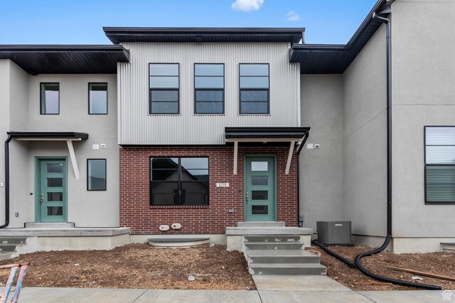 1791 N 180 E, Heber City, UT 84032 - townhome / multi-family property featuring central air condition unit and entry steps
