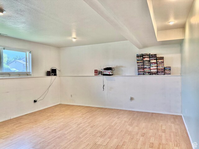 805 E 2910 S, Vernal, UT 84078 - unfurnished room with visible vents, a textured ceiling, baseboards, and wood finished floors