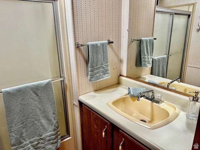 1150 W Red Hills Pkwy # 1, Washington, UT 84780 - full bath featuring a shower with door and vanity