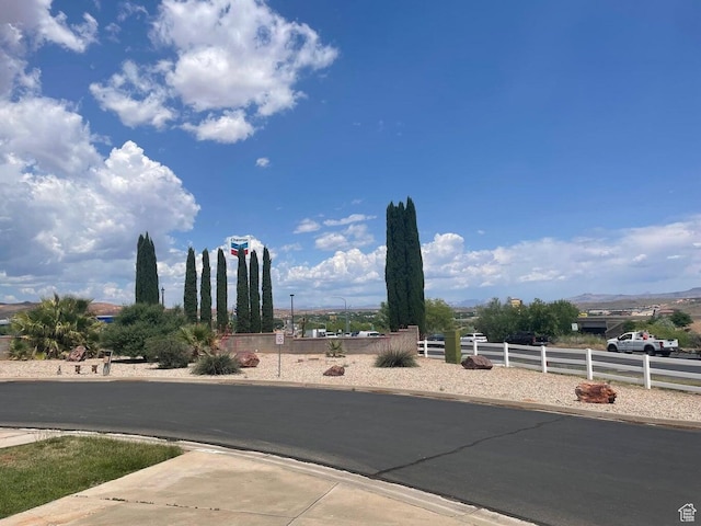 1150 W Red Hills Pkwy # 1, Washington, UT 84780 - view of road