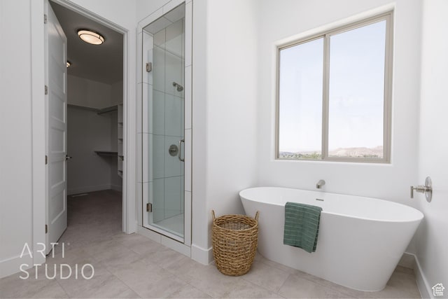 445 N 250 E, La Verkin, UT 84745 - bathroom with a shower stall, a soaking tub, and a spacious closet
