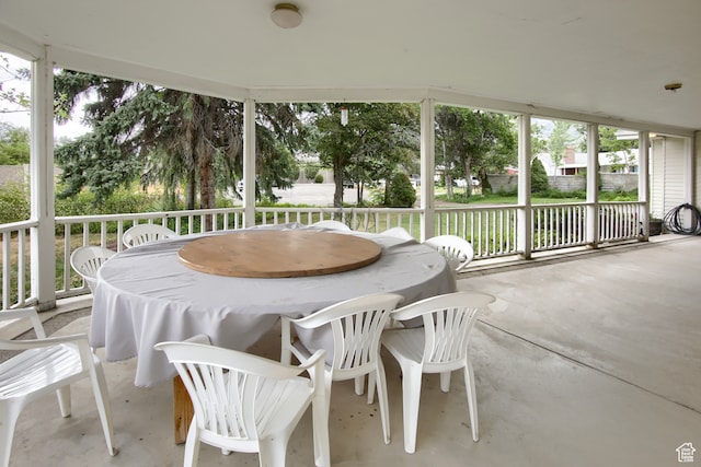 view of sunroom / solarium