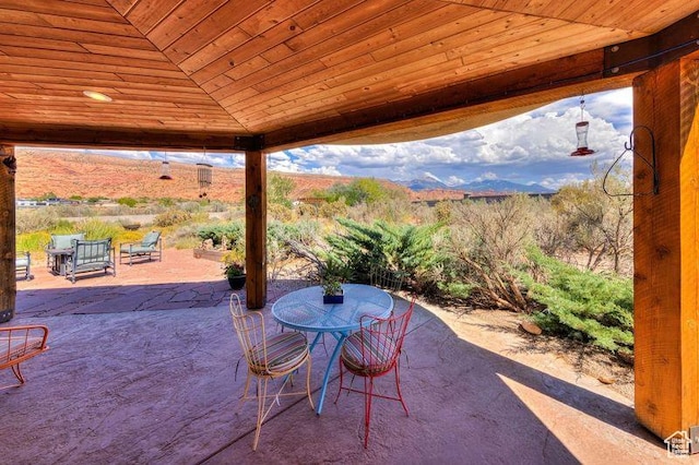 431 E Coronado Ln, Moab, UT 84532 - view of patio / terrace featuring outdoor dining area