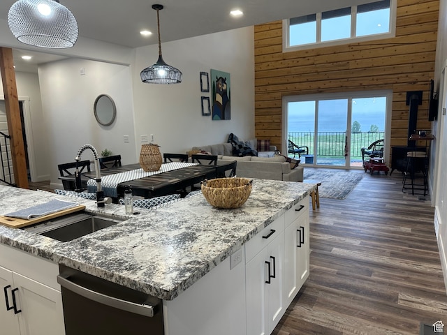 109 Gentle Ben Rd, Fish Haven, ID 83287 - kitchen with a sink, dishwasher, pendant lighting, light stone countertops, and recessed lighting