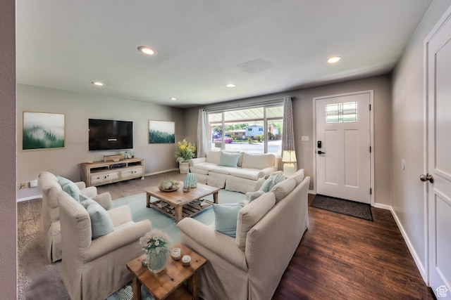 414 W Park Dr W Unit 14, Moab, UT 84532 - living room featuring baseboards, wood finished floors, and recessed lighting