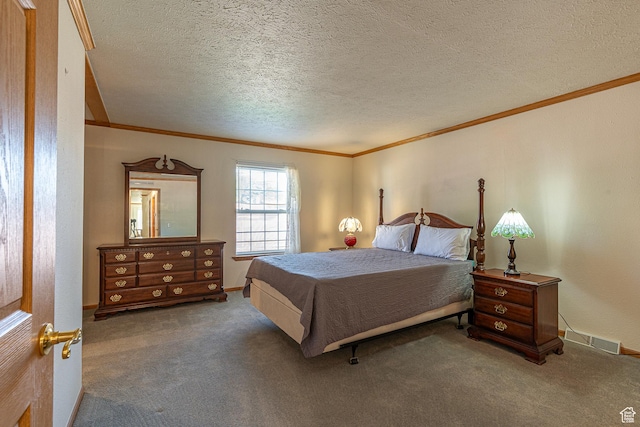 80 E 300 N Unit 3, Preston, ID 83263 - bedroom featuring carpet flooring, ornamental molding, and a textured ceiling