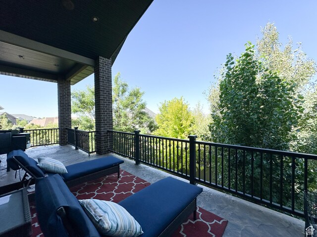 1542 S Valley View Dr, Perry, UT 84302 - view of balcony