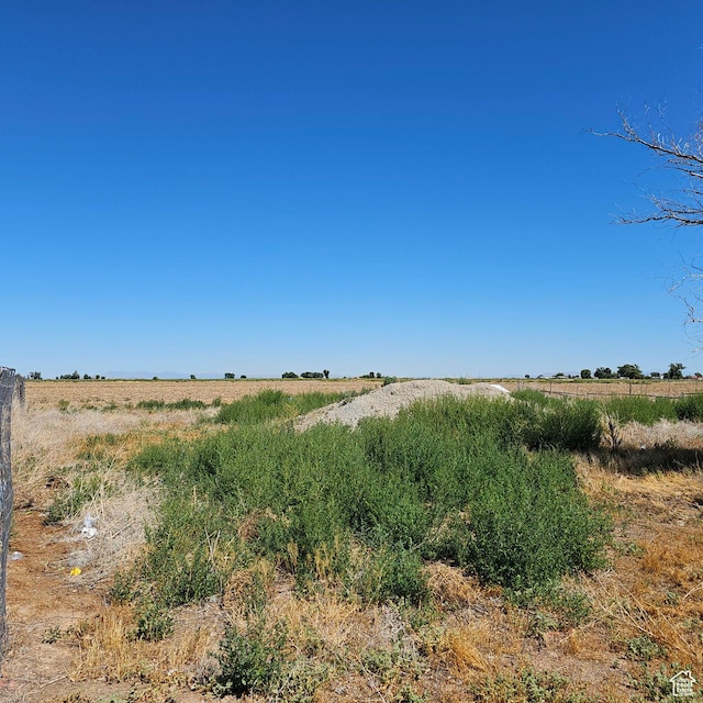 view of landscape featuring a rural view