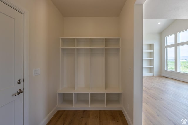 52 W 650 N Unit 3, Salem, UT 84653 - mudroom with wood finished floors, baseboards, and recessed lighting