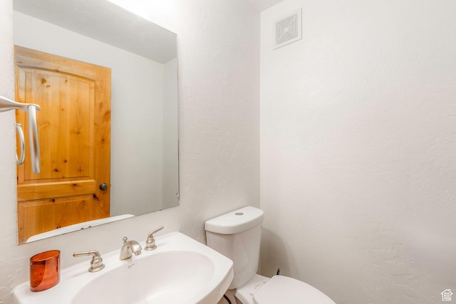 1746 W Redstone Ave # G, Park City, UT 84098 - bathroom featuring toilet and sink