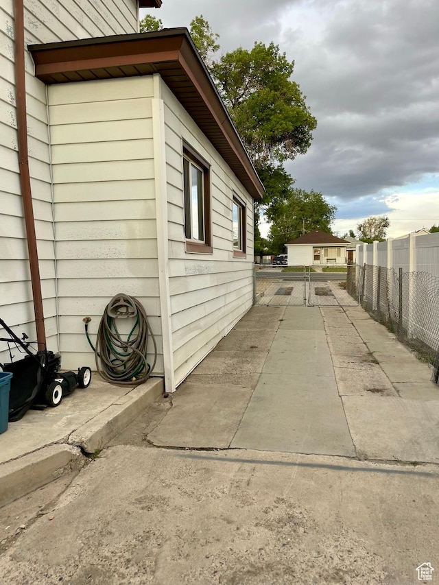 221 N 100 E, Price, UT 84501 - view of property exterior