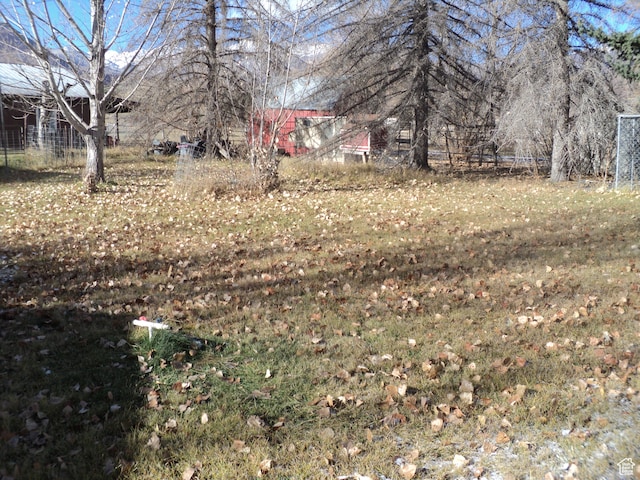 50 W 250 N, Midway, UT 84049 - view of yard featuring fence