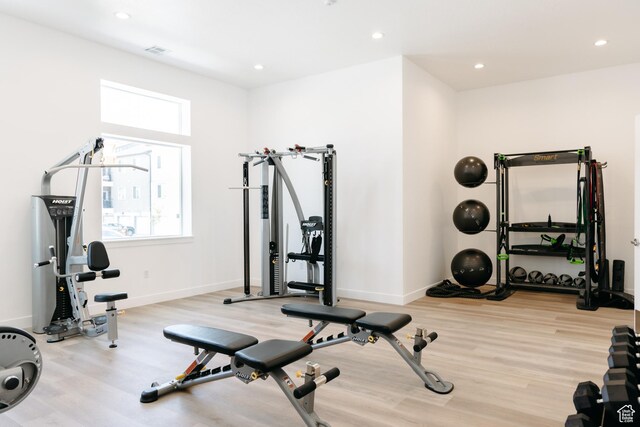 4715 W Dearing Ln Unit Ll303, Riverton, UT 84096 - exercise room with light hardwood / wood-style floors