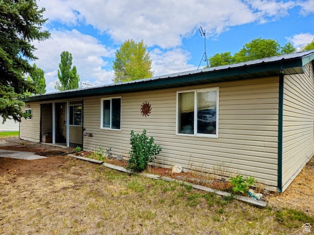 674 N 6th St, Montpelier, ID 83254 - view of side of property