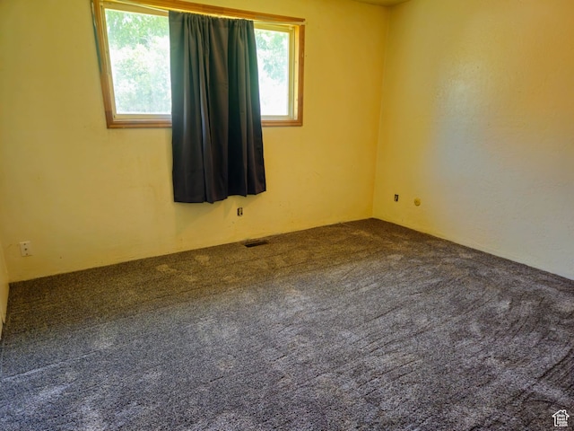 674 N 6th St, Montpelier, ID 83254 - empty room featuring carpet floors