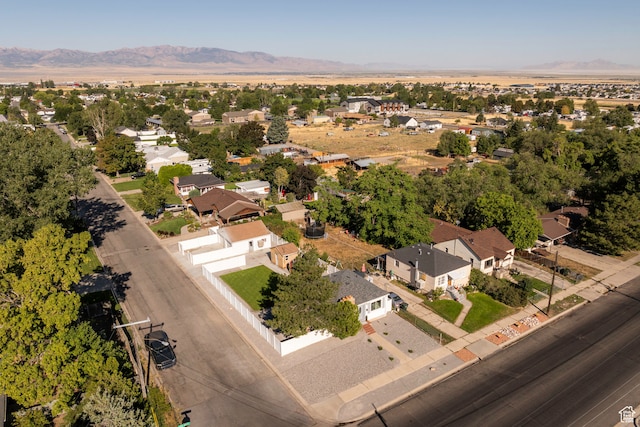 bird's eye view featuring a mountain view
