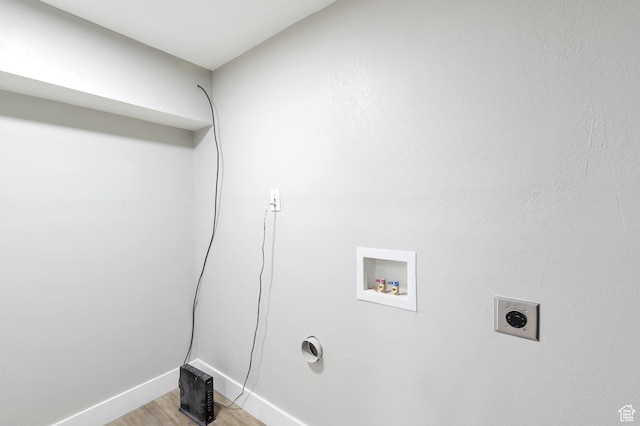 2745 Grant Ave, Ogden, UT 84401 - laundry area featuring baseboards, light wood-style flooring, electric dryer hookup, laundry area, and washer hookup