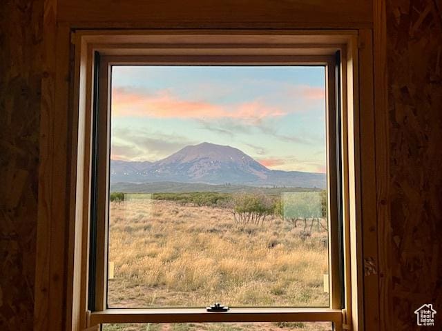 interior details with a mountain view