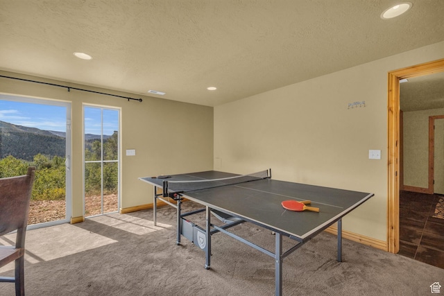 5404 Mountain Vw, Kamas, UT 84036 - rec room with a textured ceiling, visible vents, carpet, recessed lighting, and a mountain view